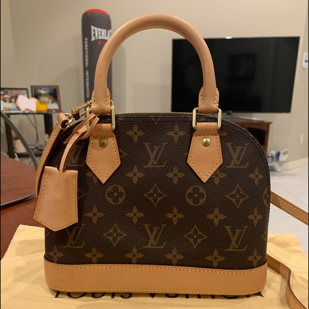 Auth Louis Vuitton alma bb ❤️